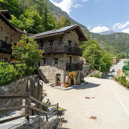 Covalou Aparthotel Antey-Saint-André